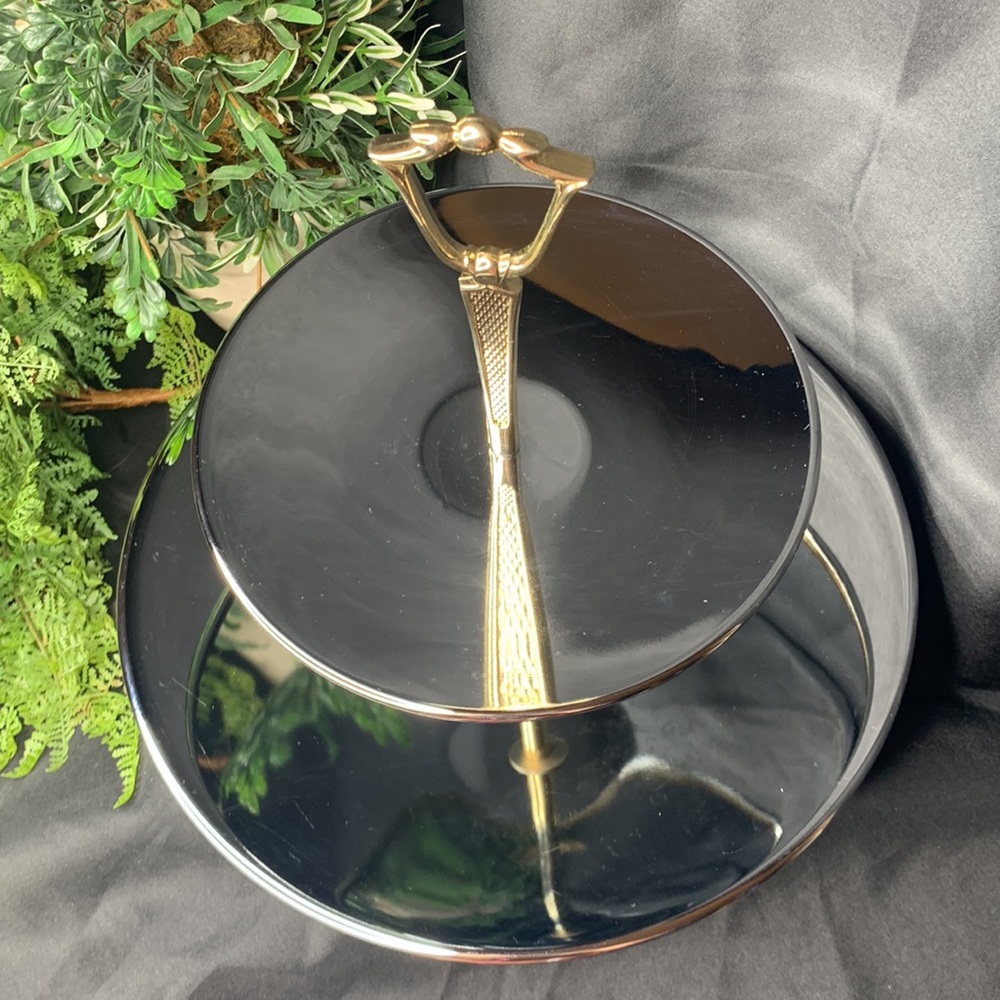 Beautiful vintage chrome KROMEX 2 tiered silver tray with gold tone handle - Picture 2 of 8